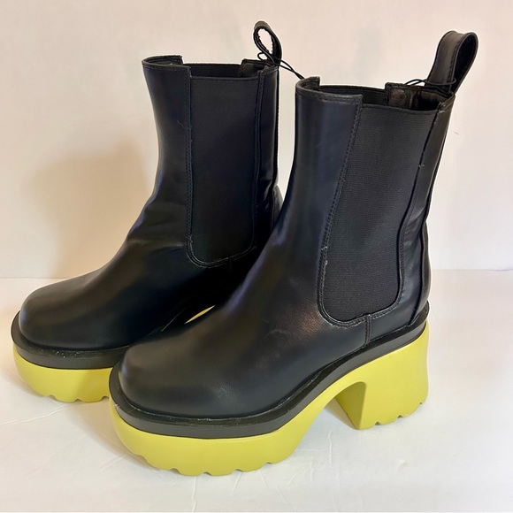 Liliana Chunky Lug Platform Boot Heels Black/Lime Green Sz 7 - Picture 3 of 7